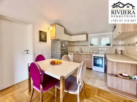 Prodaja, dvosoban stan, 65m², Dobrota, Kotor - image 2