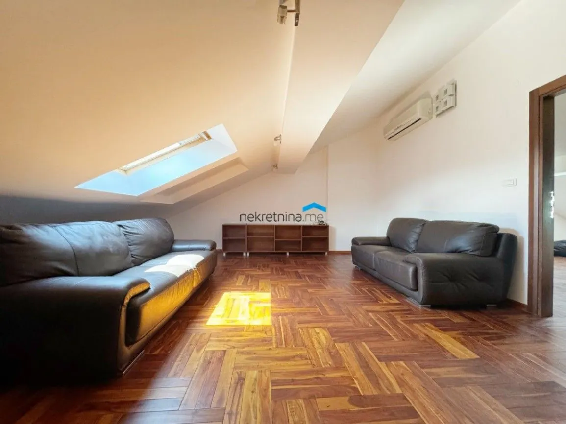 Izdavanje, četvorosoban stan, 178m², Gorica C, Podgorica