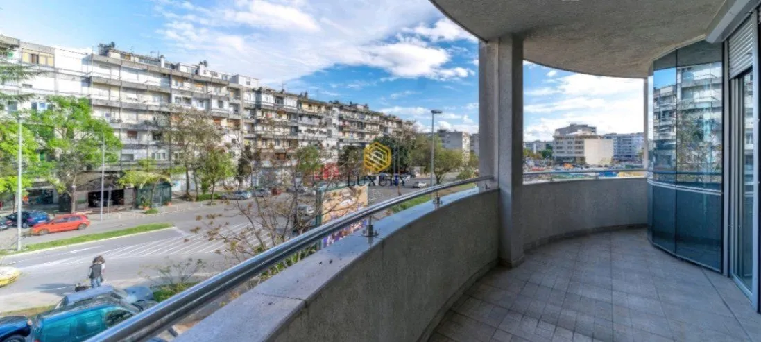 Rent, three bedroom apartment, 140m², Preko Morače, Podgorica