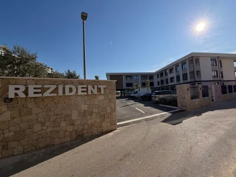 Sale, one bedroom apartment, 47m², Donja Gorica, Podgorica - image 15