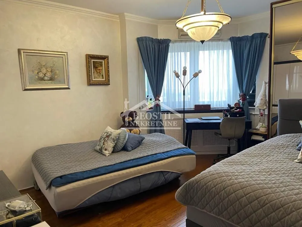 Sale, three bedroom apartment, 101m², Čukarica, Beograd