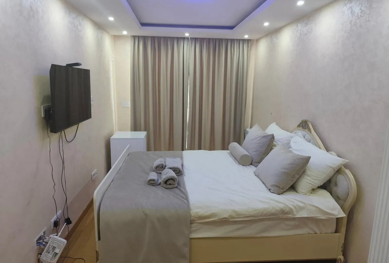 Prodaja, dvosoban stan, 184m², Centar, Loznica