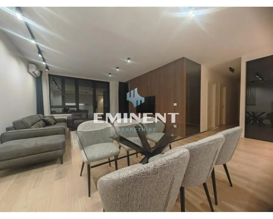 Rent, four bedroom apartment, 120m², Savski Venac, Beograd