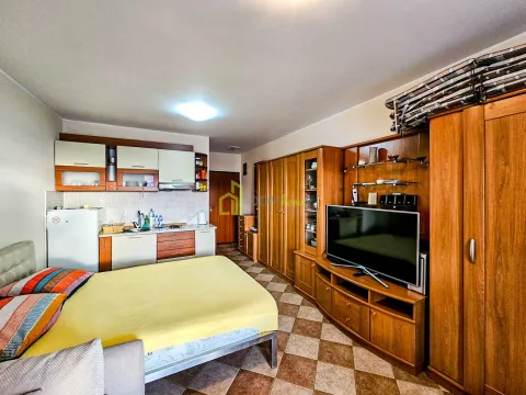 Sale, studio apartment, 31m², Pržno, Budva - image 2