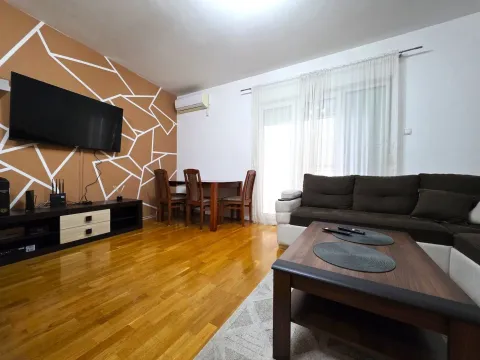 Rent, apartment, 47m², Ljubović, Podgorica - image 3