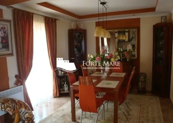 Prodaja, kuća, 210m², Kumbor, Herceg Novi