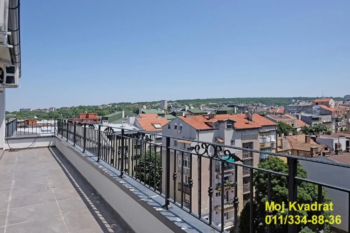 Prodaja, trosoban stan, 92m², Vukov Spomenik, Zvezdara Sve Podlokacije