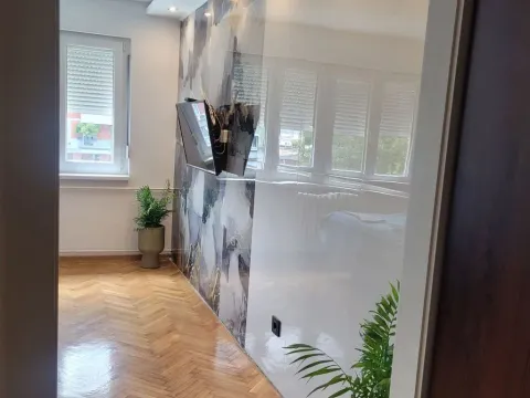 Rent, studio apartment, 22m², Kalenić Pijaca, Vračar Sve Podlokacije - image 2