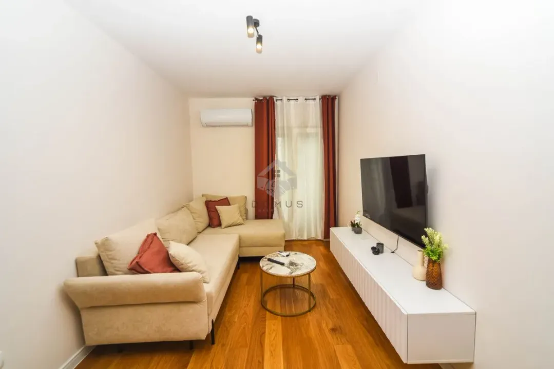 Sale, one bedroom apartment, 42m², Central Point, Podgorica