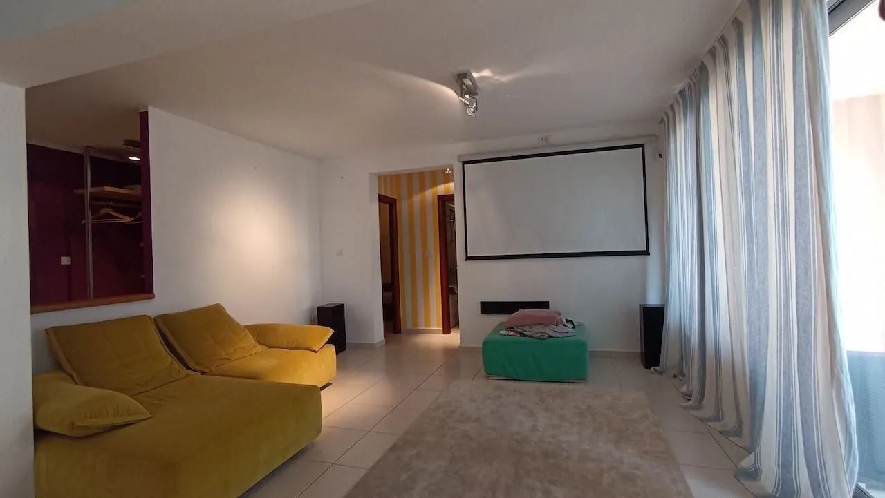 Sale, three bedroom apartment, 106m², Bečići, Budva