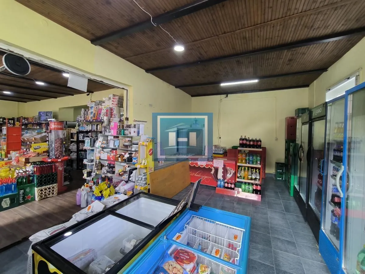 Sale, office space, 123m², Ćuprija, Srbija