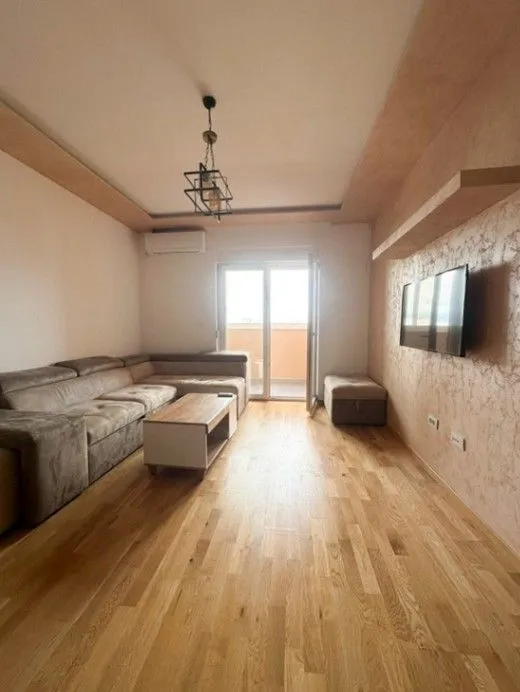 Izdavanje, jednosoban stan, 48m², Tuški Put, Podgorica