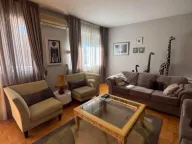 Rent, three bedroom apartment, 115m², Gorica C, Podgorica - image 10