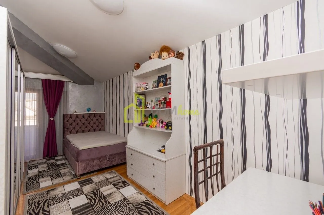 Rent, house, 600m², Zeta, Podgorica