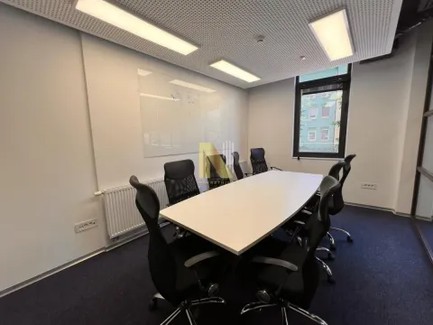Rent, office space, 527m², Podbara, Novi Sad Sve Podlokacije - image 6