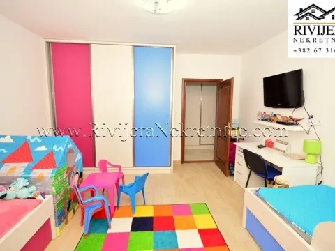 Sale, two bedroom apartment, 85m², Đenovići, Herceg Novi - image 9