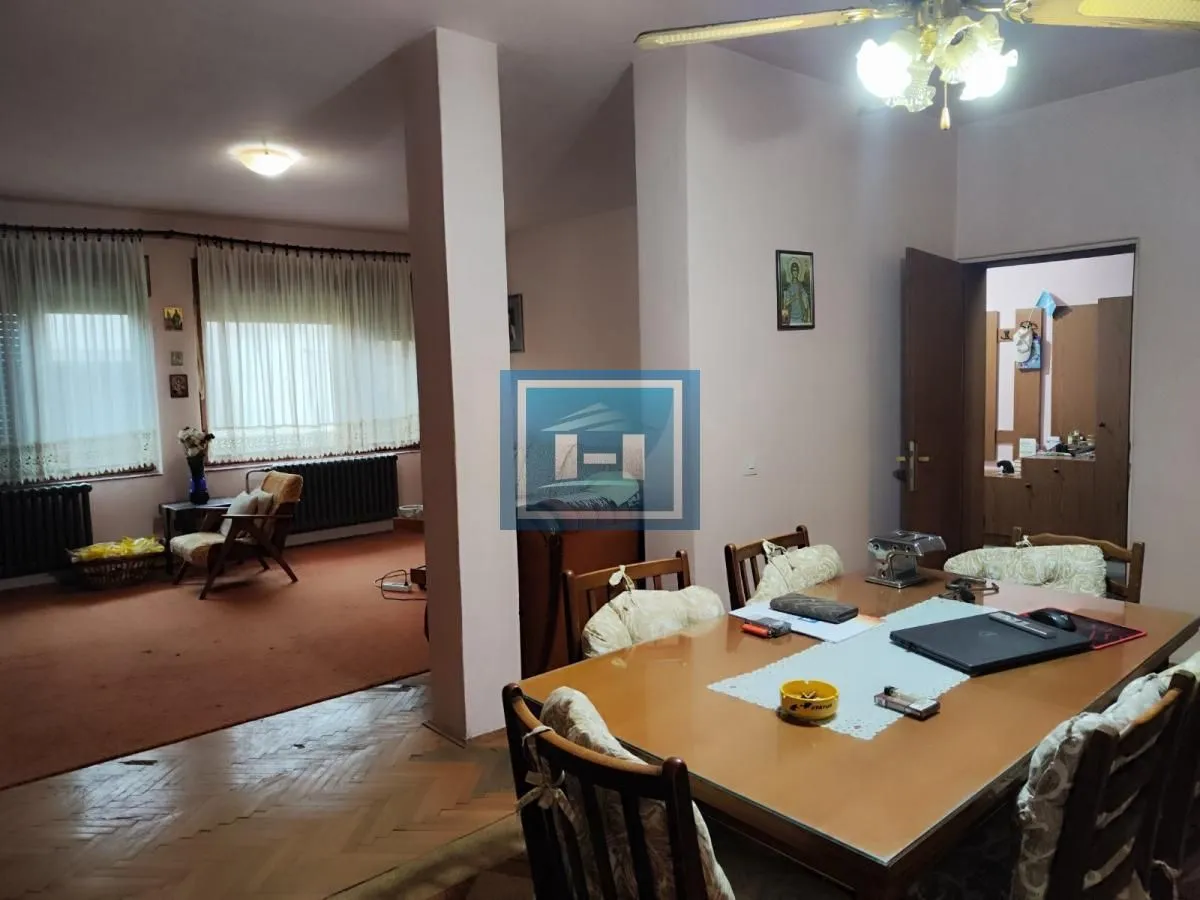 Prodaja, kuća, 200m², Dragocvet, Jagodina