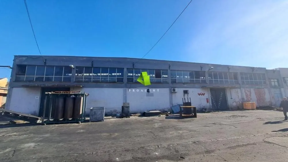Rent, office space, 1700m², Palilula, Niš