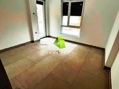 Izdavanje, poslovni prostor, 500m², Crveni Pevac, Niš - image 10