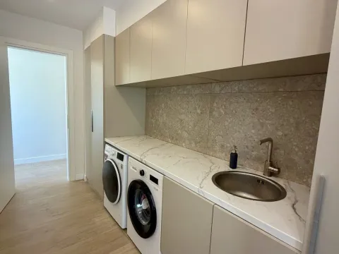 Sale, house, 220m², Tripovići, Tivat - image 17