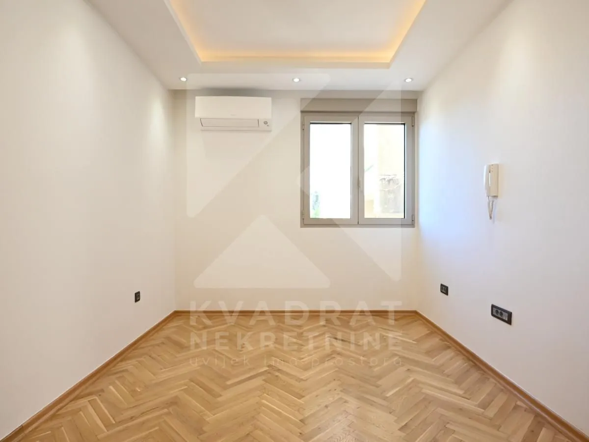 Rent, office space, 106m², Baston, Podgorica