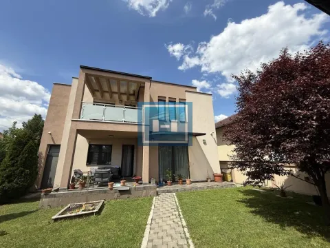 Sale, house, 240m², Centar, Jagodina - image 72