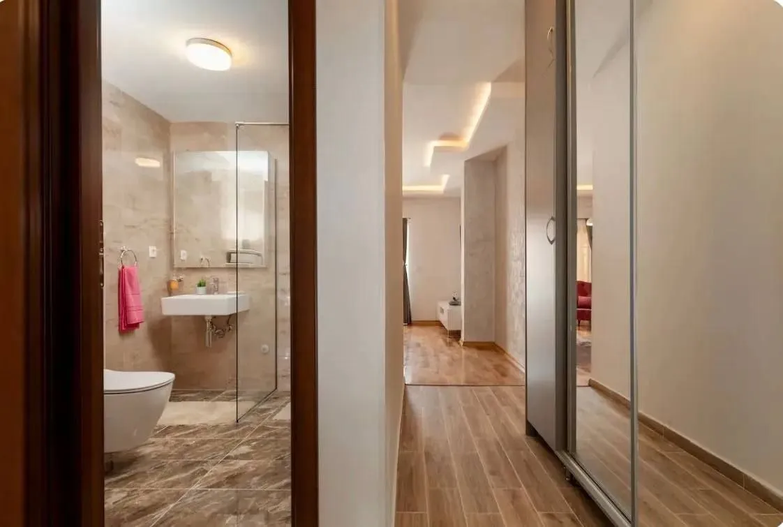 Prodaja, dvosoban stan, 71m², Centar, Budva
