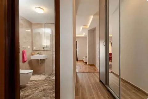 Prodaja, dvosoban stan, 71m², Centar, Budva - image 7