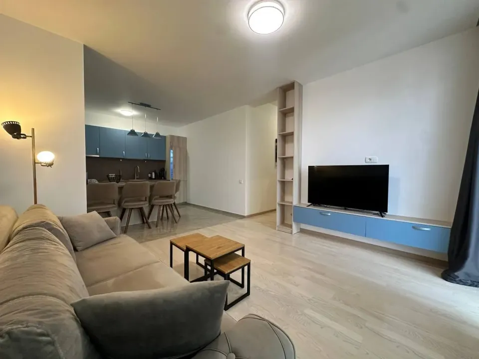 Rent, one bedroom apartment, 50m², Bečići, Budva