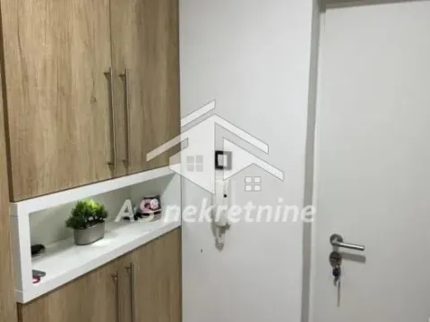 Izdavanje, dvosoban stan, 45m², Stari Grad, Beograd - image 8