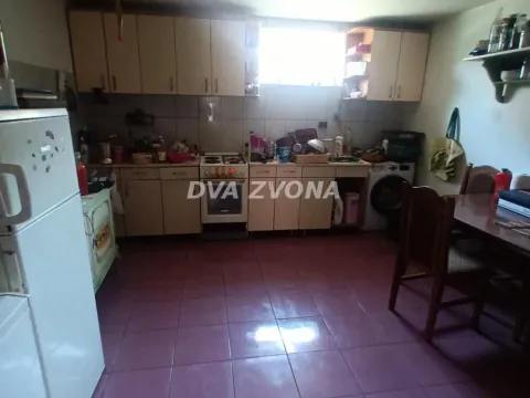 Prodaja, kuća, 100m², Bečej, Novi Sad - image 2