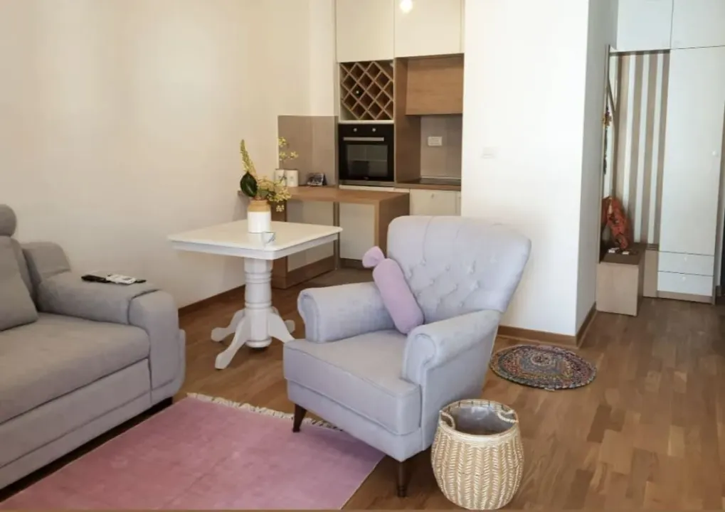 Izdavanje, dvosoban stan, 45m², Zagorič, Podgorica
