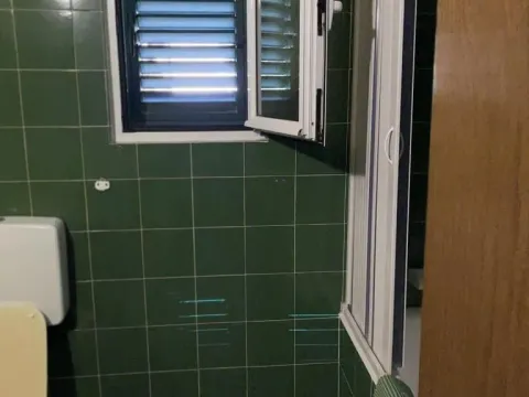 Prodaja, kuća, 230m², Dobrota, Kotor - image 16