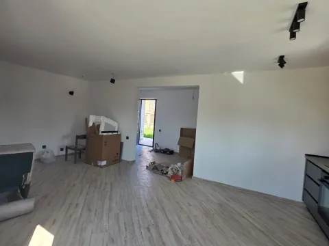 Prodaja, kuća, 79m², Zeta, Podgorica - image 12