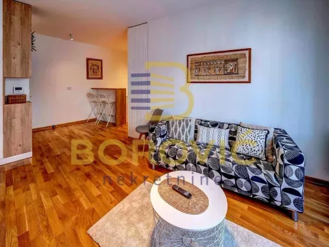 Sale, two bedroom apartment, 43m², Tašmajdan, Palilula Sve Podlokacije