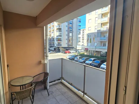 Rent, one bedroom apartment, 46m², City Kvart, Podgorica - image 4