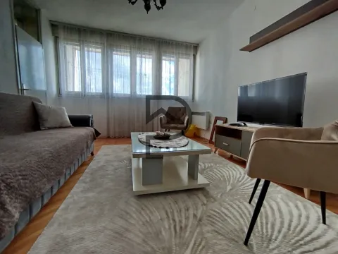 Izdavanje, stan, 78m2, Gintaš, Podgorica Izdavanje, stan, 78m2, Gintaš, Podgorica