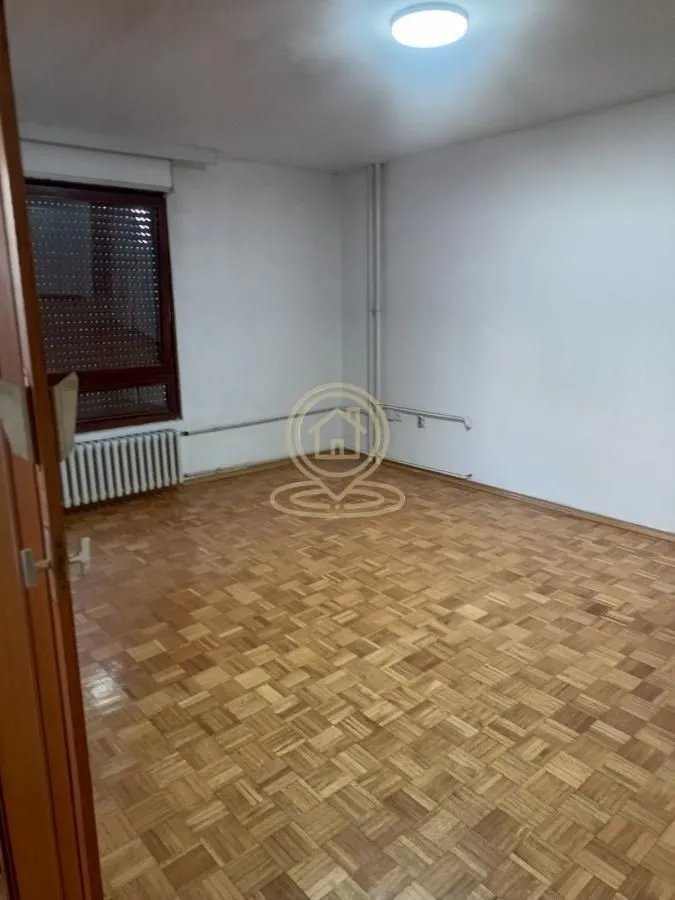 Izdavanje, trosoban stan, 92m², Bulevar Oslobodjenja, Novi Sad Sve Podlokacije