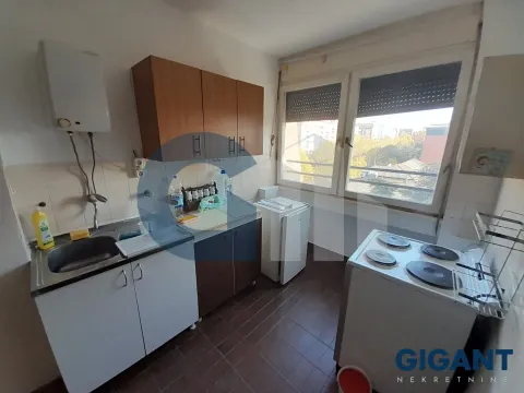 Sale, three bedroom apartment, 78m², Lipov Lad, Zvezdara Sve Podlokacije - image 12