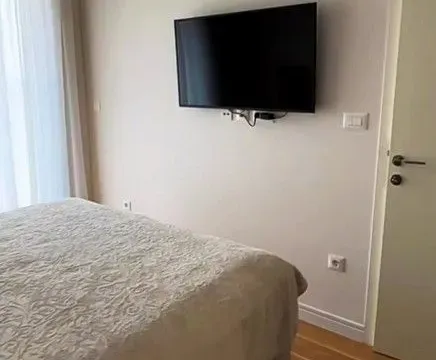 Izdavanje, jednosoban stan, 58m², Kod Capital Plaze, Podgorica - image 10