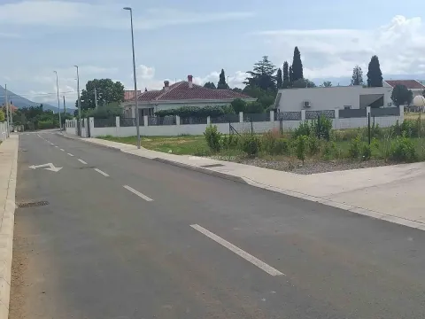 Prodaja, plac, 2184m², Donja Gorica, Podgorica - image 9