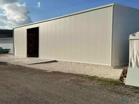 Rent, office space, 855m², Radanovići, Kotor - image 2