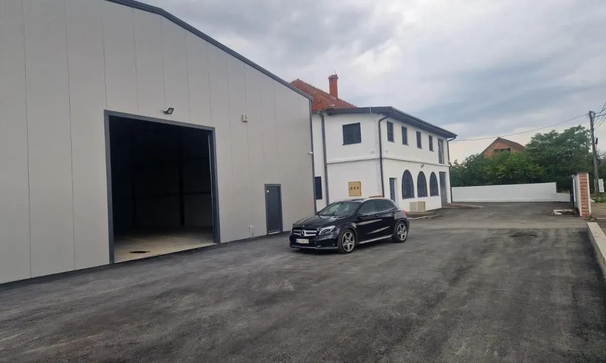 Izdavanje, poslovni prostor, 470m², Zemun Ugrinovci, Zemun Sve Podlokacije