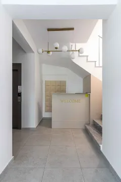 Prodaja, ugostiteljski objekat, 460m², Budva, Crna Gora - image 41