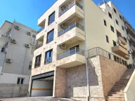 Izdavanje, jednosoban stan, 43m², Podkošljun, Budva - image 13