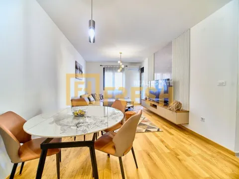 Izdavanje, jednosoban stan, 45m², City Kvart, Podgorica - image 8