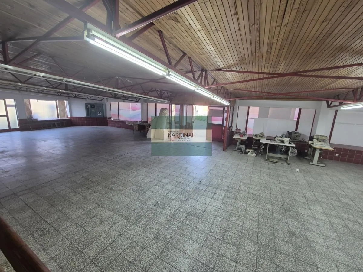 Sale, office space, 327m², Budžino brdo, Jagodina