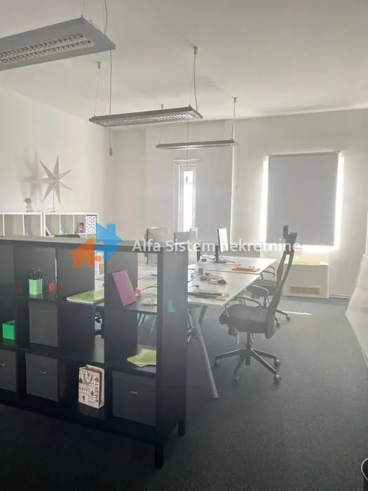 Rent, office space, 360m², Stari Grad, Beograd