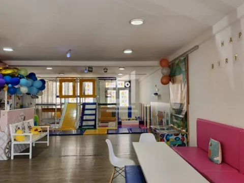 Izdavanje, poslovni prostor, 89m², Krivi Most, Podgorica - image 7