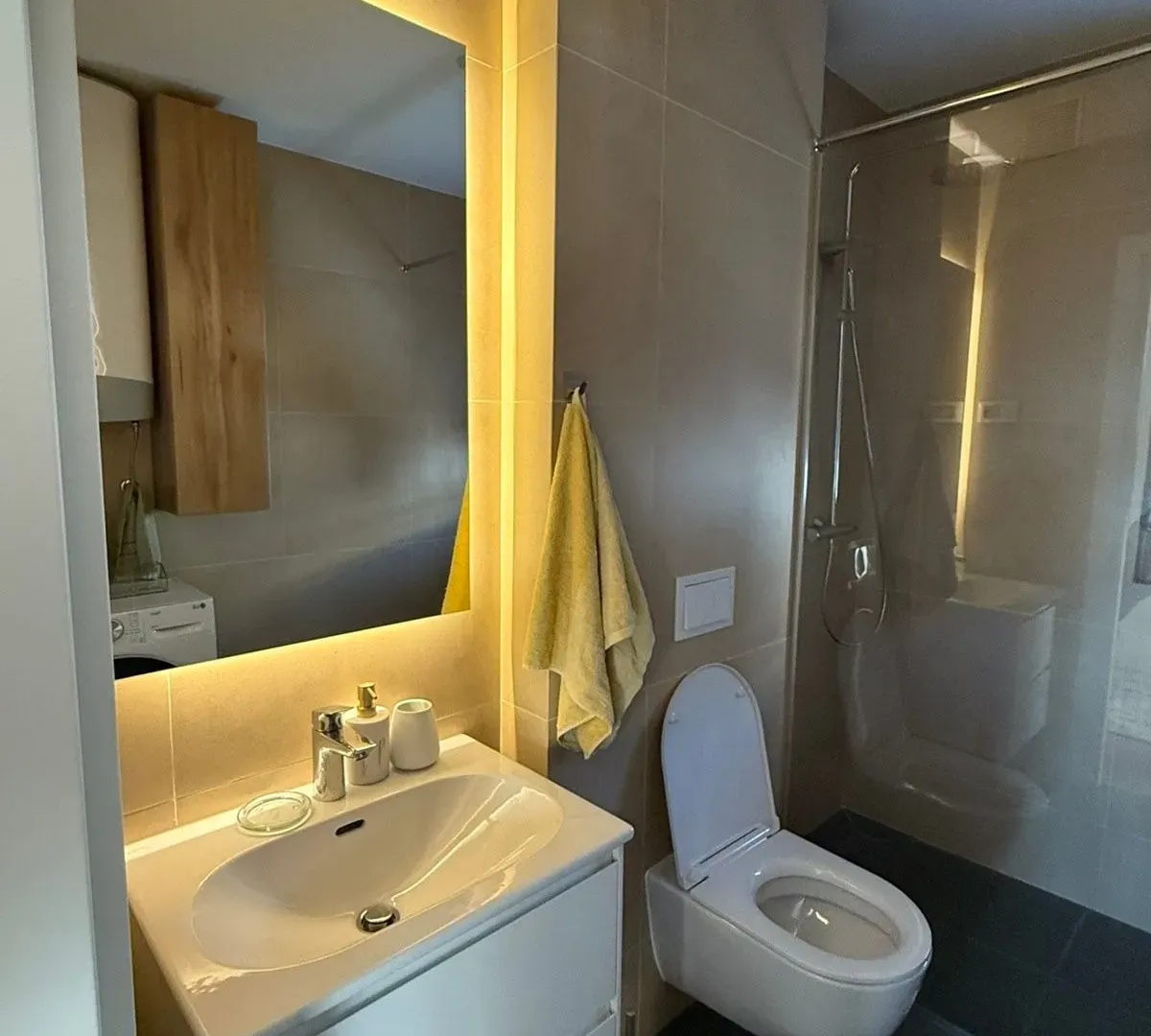 Rent, one bedroom apartment, 42m², Tološka šuma, Podgorica